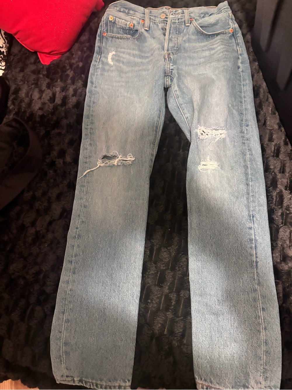 Levi’s Classic Light Wash Women's Distressed Jeans - Picture 2 of 3